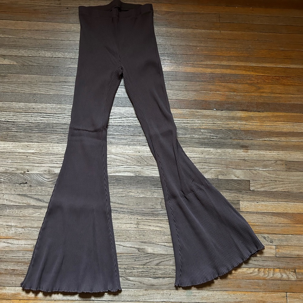 Aerie flare leggings